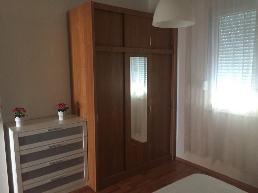 Apartment Rube